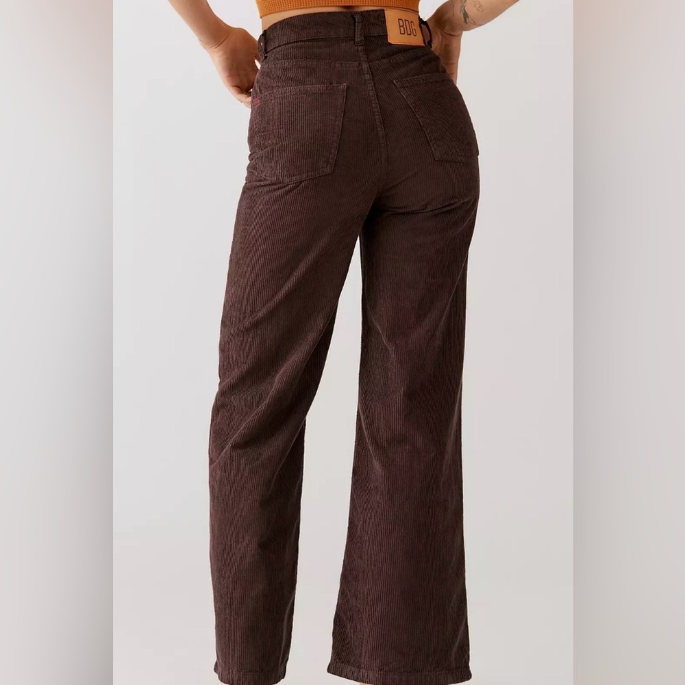BDG Women’s Size 26 High-Waisted Wide-Leg Corduroy Brown Pants - Picture 2 of 5